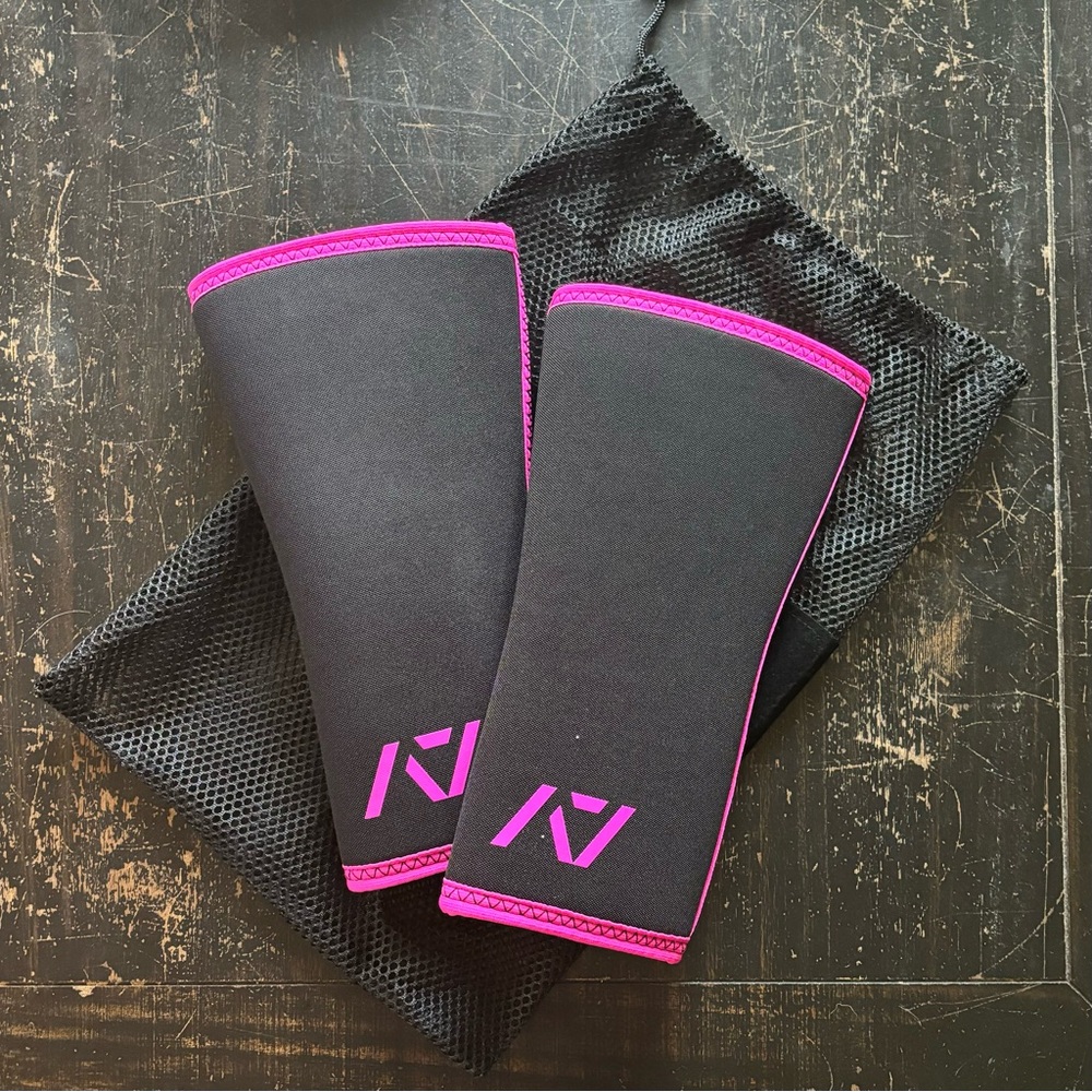 A7 lifting flexi knee sleeves